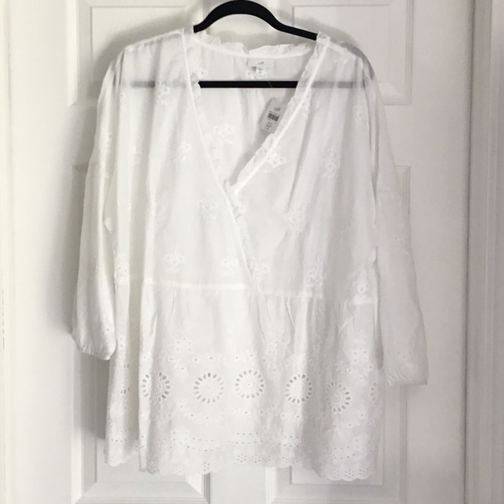 J. Jill White V Neck  Brodeire Anglaise Eyelet Blouse XLP NWT